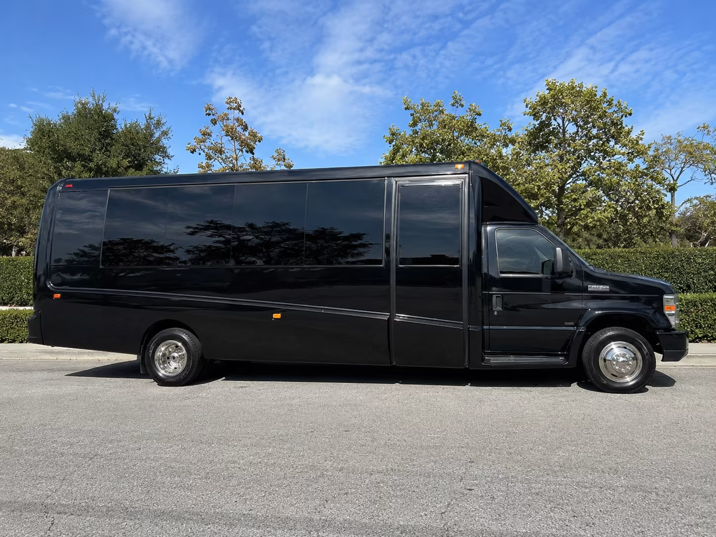 beaumont senior ministry buses for day trips and outings