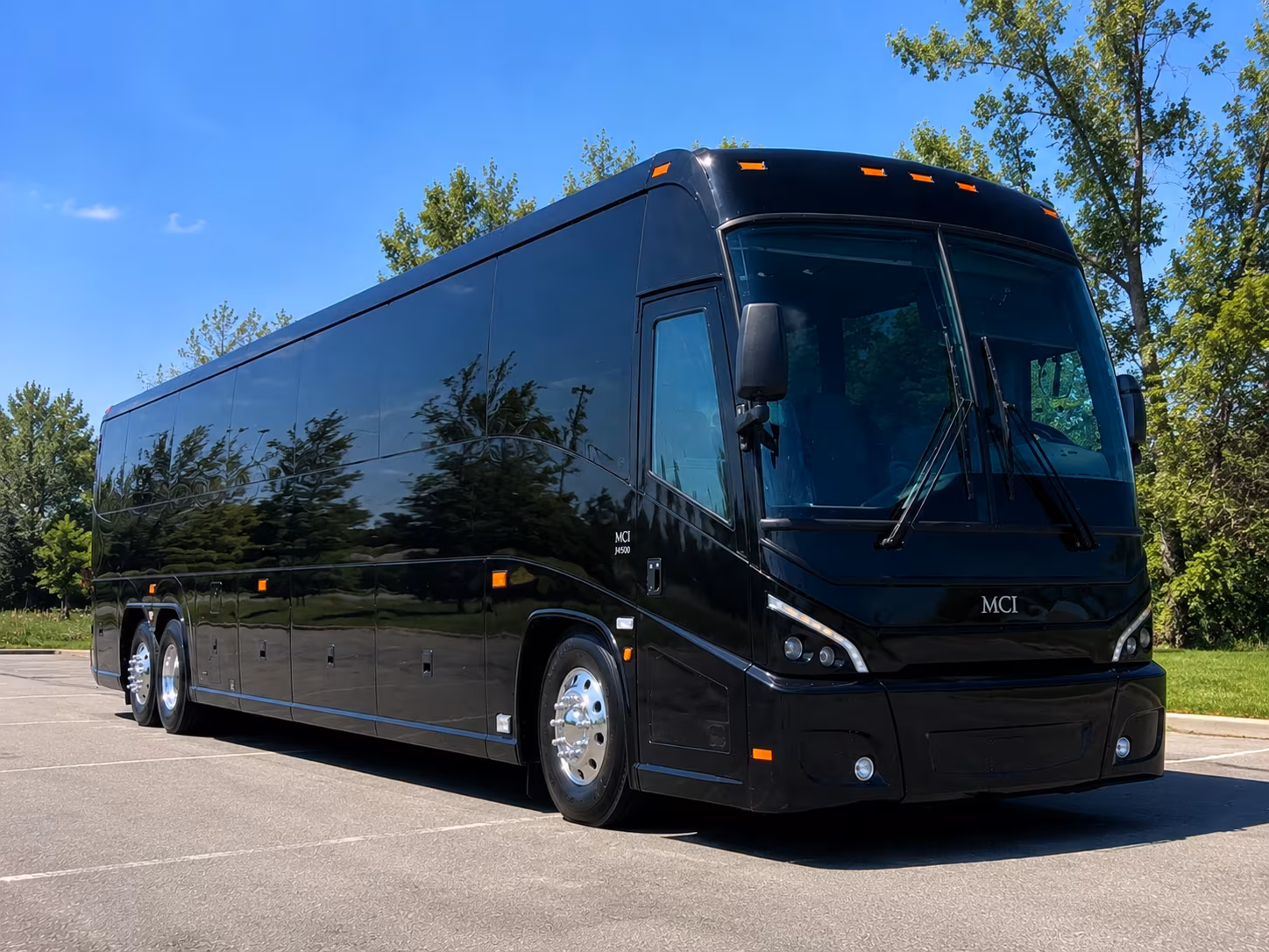 charter bus transfers between beaumont and houston s major airports