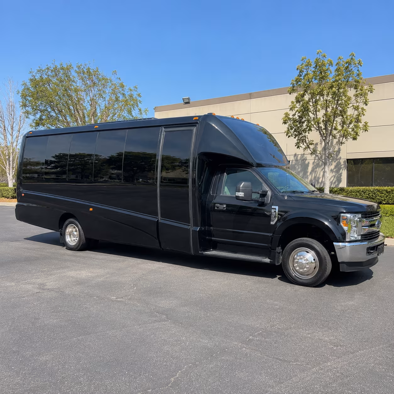 party buses to concerts at toyota center and houston venues