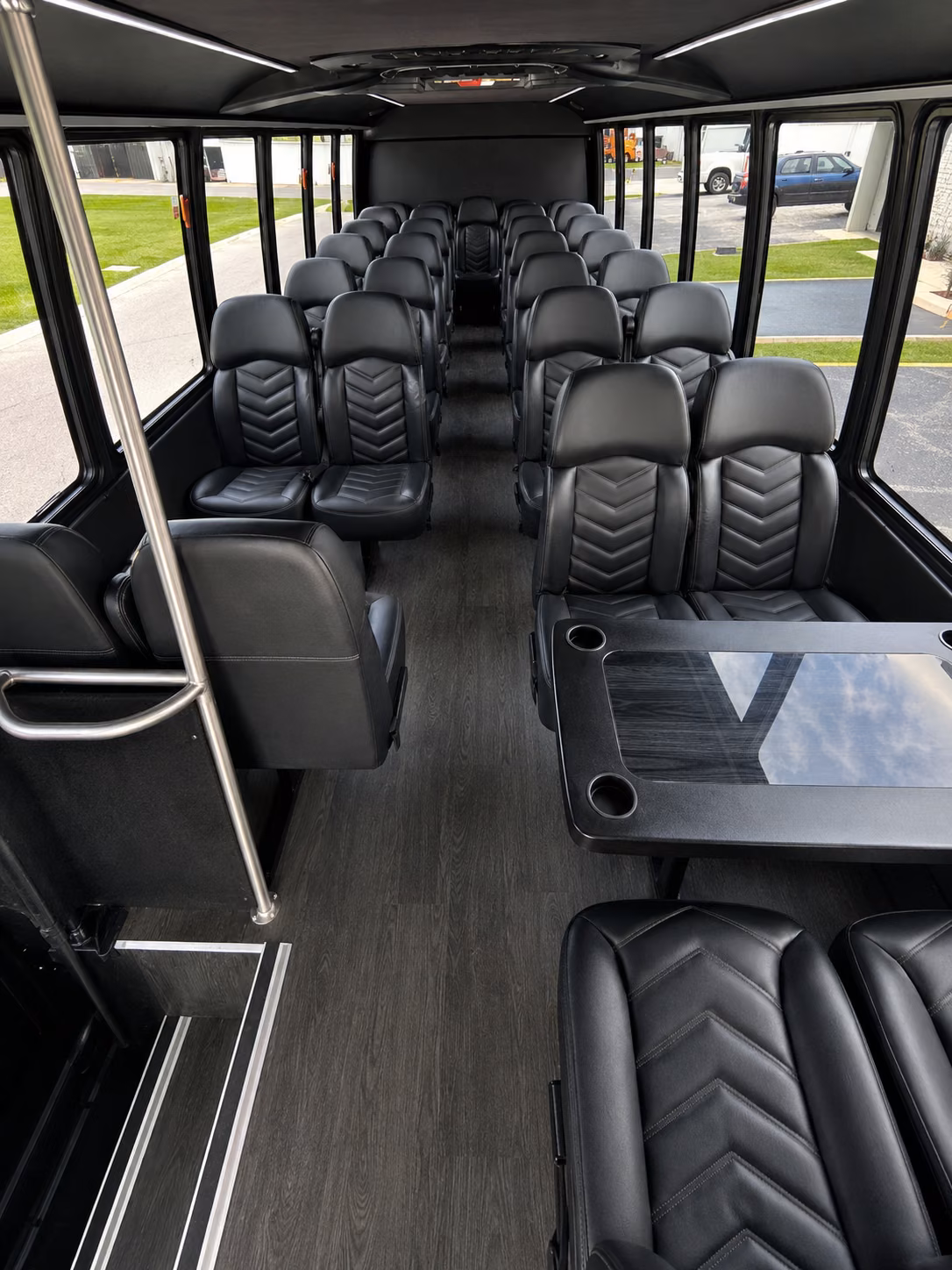 rent a minibus in beaumont for a stress free prom night