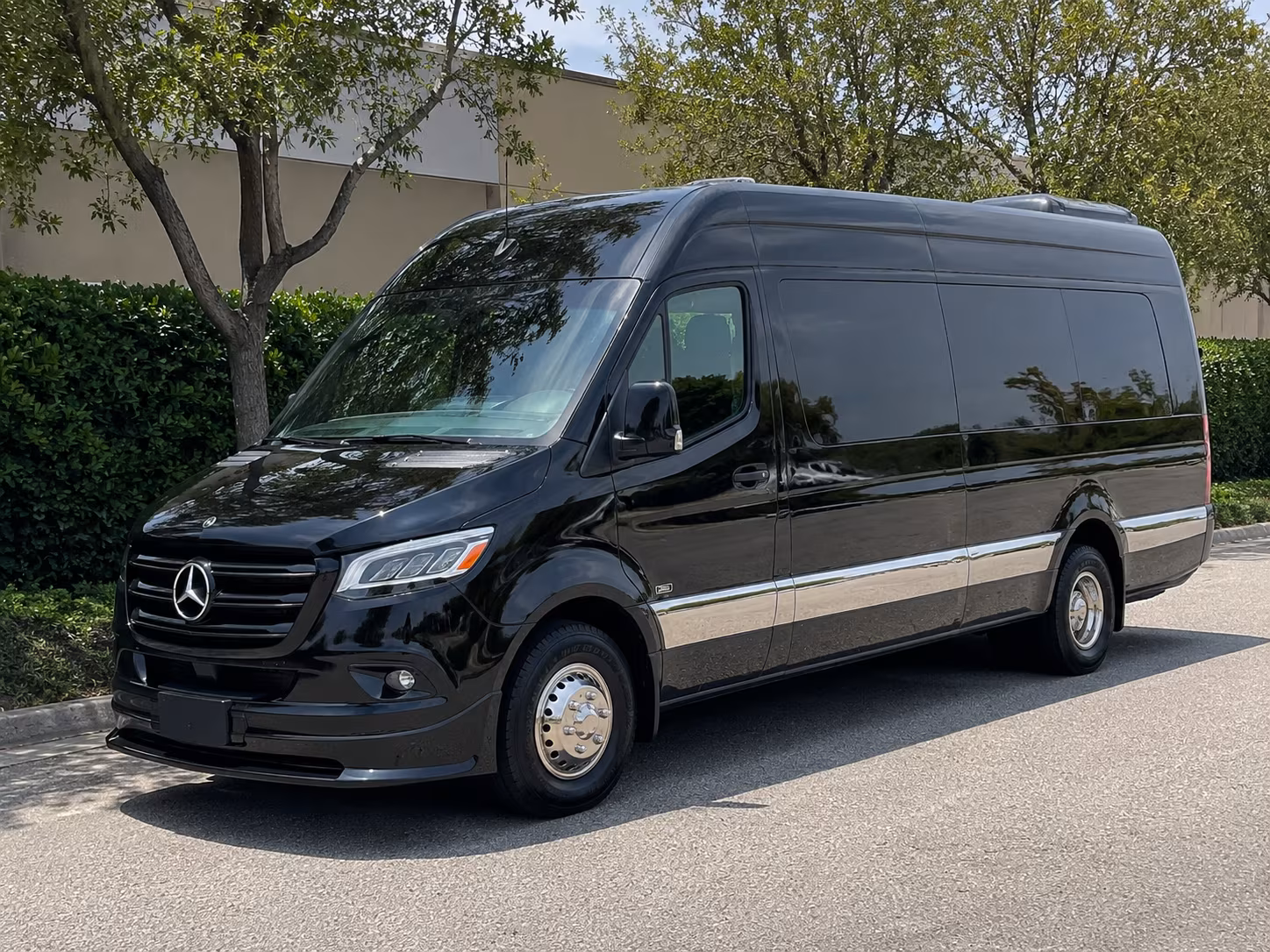 sprinter vans for small prom groups in beaumont